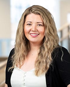 Headshot photo of Amber Warren, Branch Manager
